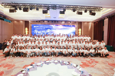 鄭州鏈家七周年 專業(yè)服務(wù)，安心之選